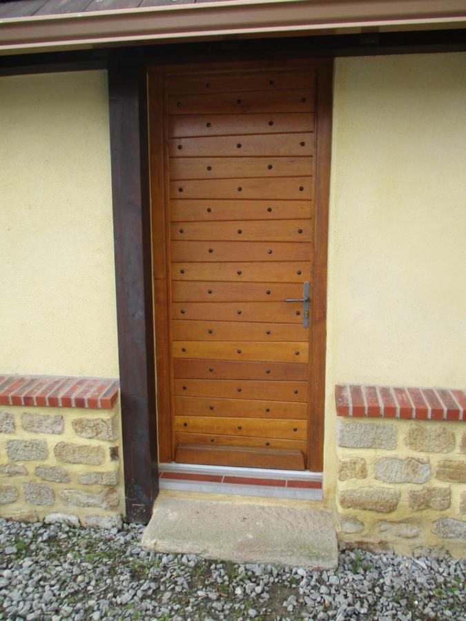 Chez Bari Villa Bourbon l'Archambault Bagian luar foto
