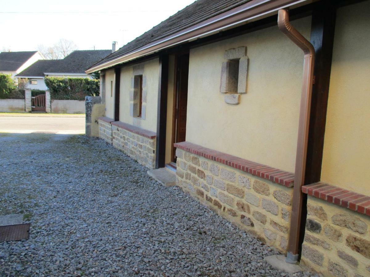 Chez Bari Villa Bourbon l'Archambault Bagian luar foto